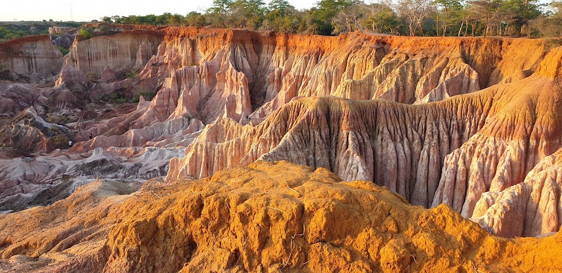 Immagine di Marafa Hell's Kitchen con formazioni di arenaria